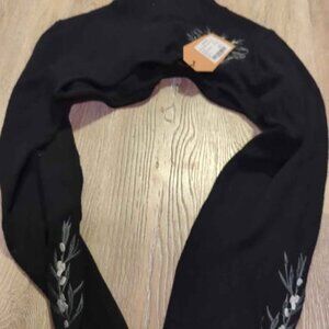 Disturbia griffinfly embroidered cropped knit jumper size small new